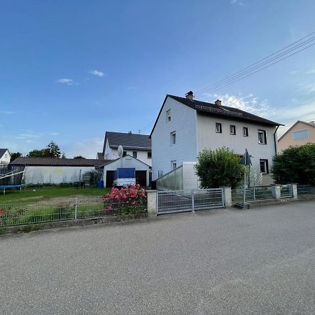 Guntia Apartment Mit Grossem Garten Günzburg Eksteriør billede